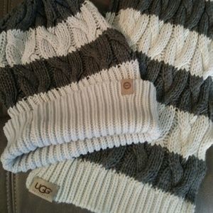 UGG Hat &Scarf